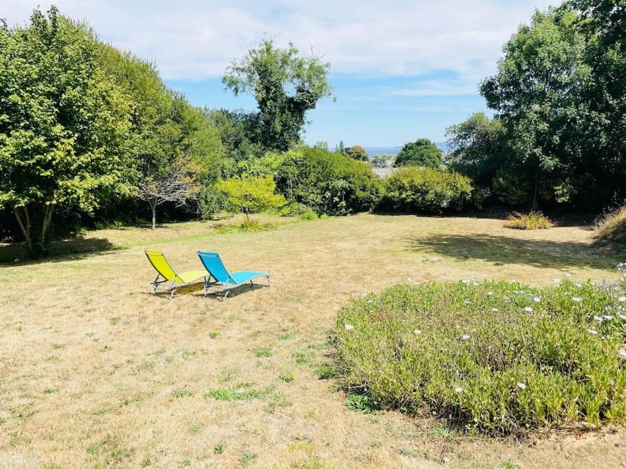 Maison Spacieuse A Deux Pas De La Plage Roscanvel Екстер'єр фото